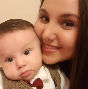 Meet your Posher, Reyna de la paz